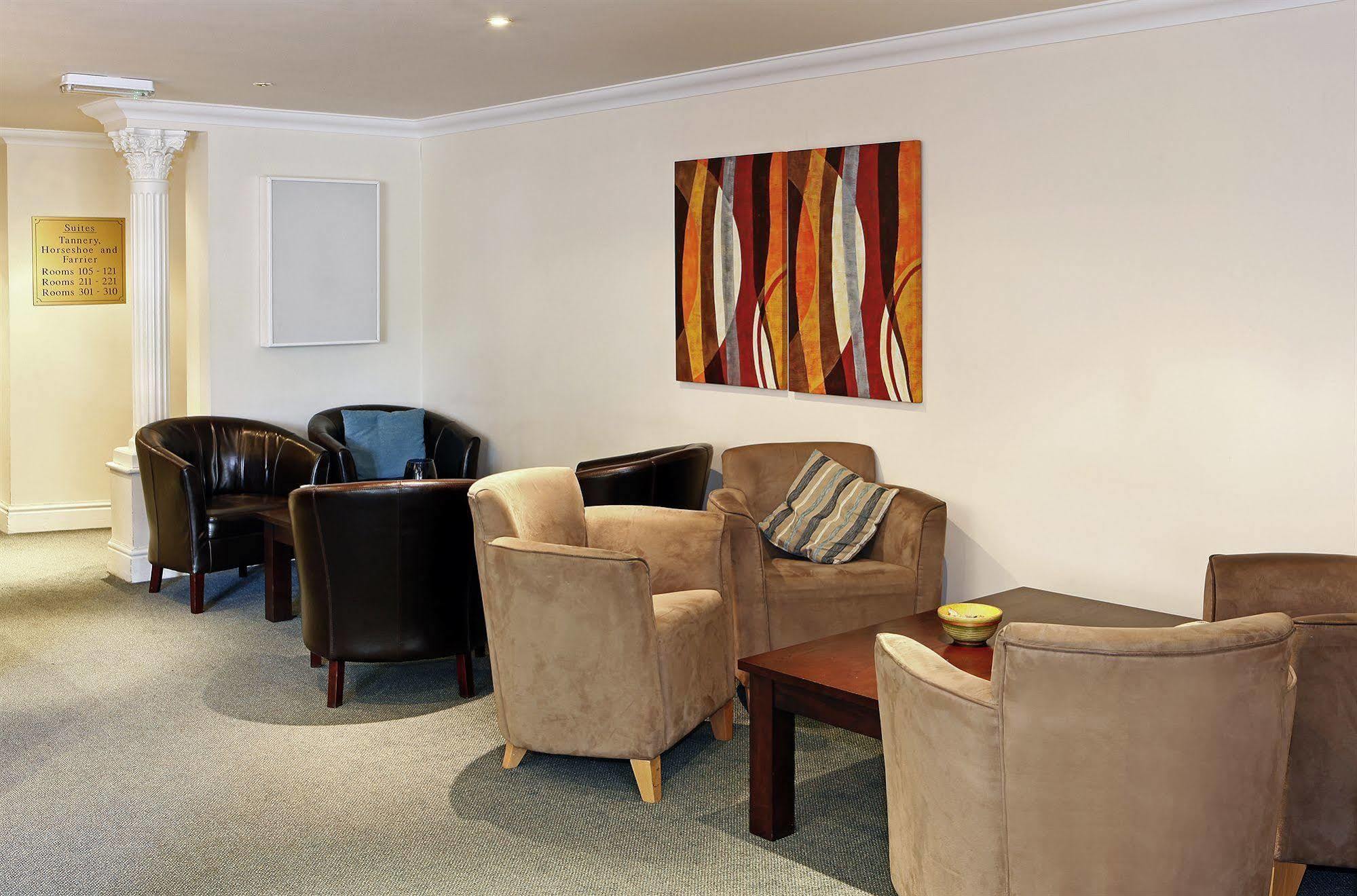 Stafford South Hatherton Hotel Penkridge Eksteriør bilde