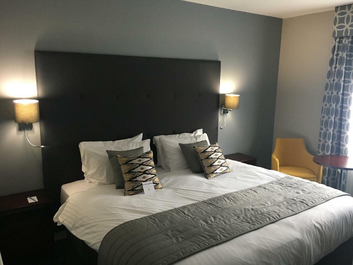 Stafford South Hatherton Hotel Penkridge Eksteriør bilde